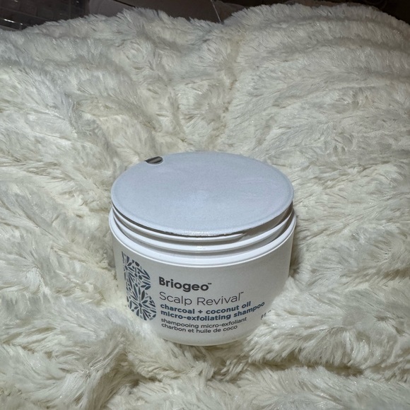 Briogeo Scalp Revival Charcoal Shampoo - White and Blue - Picture 2 of 2